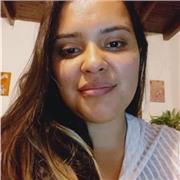 Profesora de portugués nativa de Brasil, enseña para todos los niveles y prepara para exámen de certificación en portugués